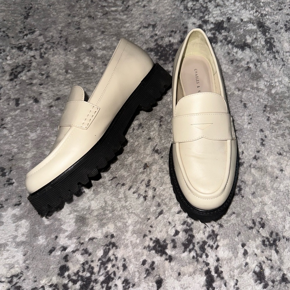 Charles & Keith loafers size 5 like new